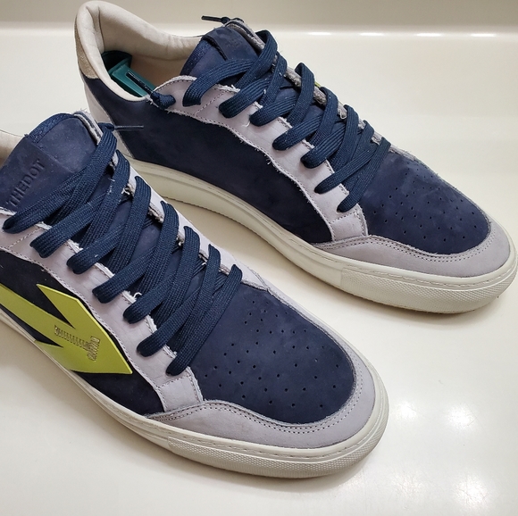 THE DOT Brand ARROW Sneakers - Picture 7 of 12